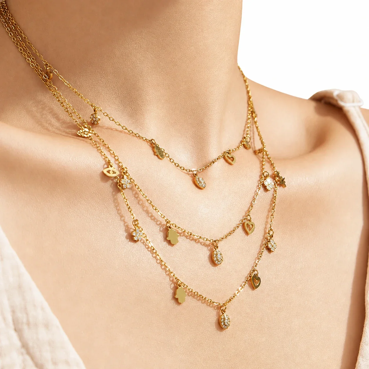 Photo produit : Collier Pendentif Y Étoile en Acier Inoxydable 316 Plaqué Or - PVD