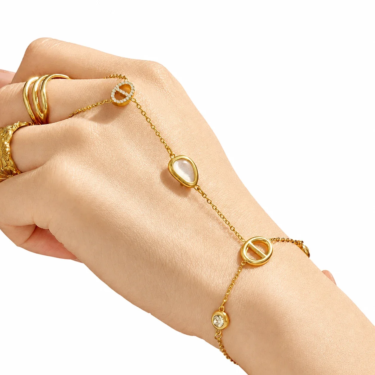 Dainty Gold-Plated 316L Teardrop Hand Chain Bracelet