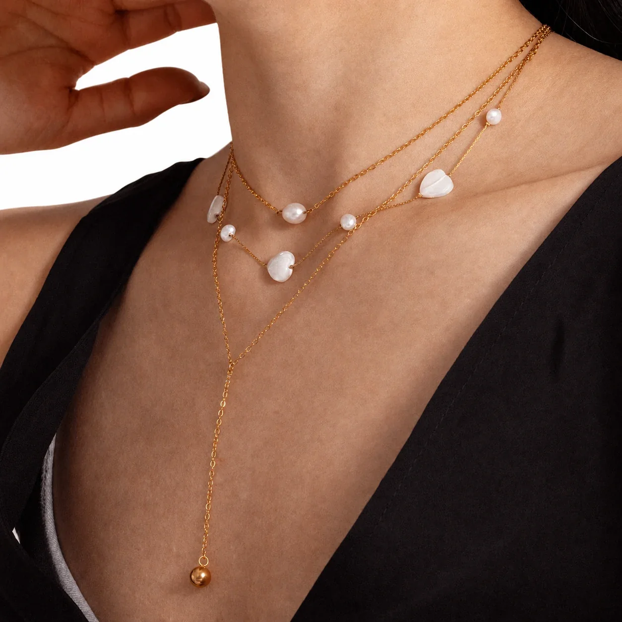 Delicate 316 Gold Pearl Lariat Necklace