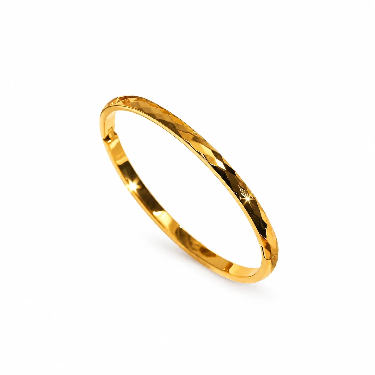 Faceted 4 mm Oval Bangle in 18K Gold-Plated Stainless Steel