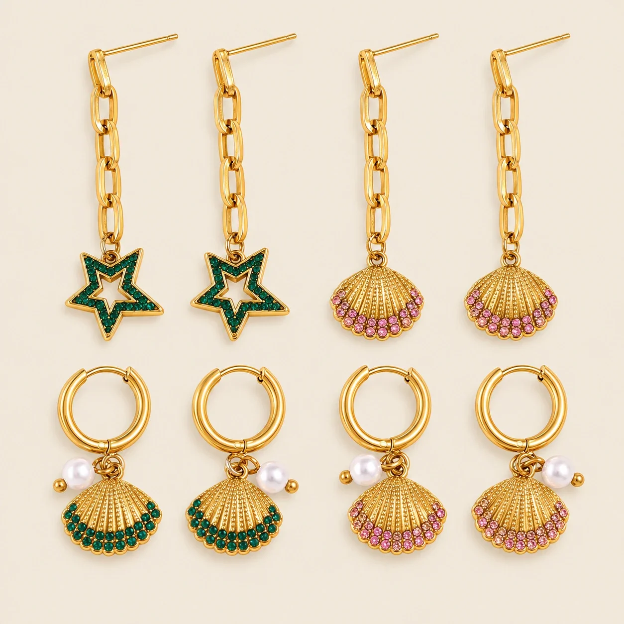Photo produit : Boucles d'oreilles pendantes avec chaîne, motifs étoile et coquillage, acier plaqué or