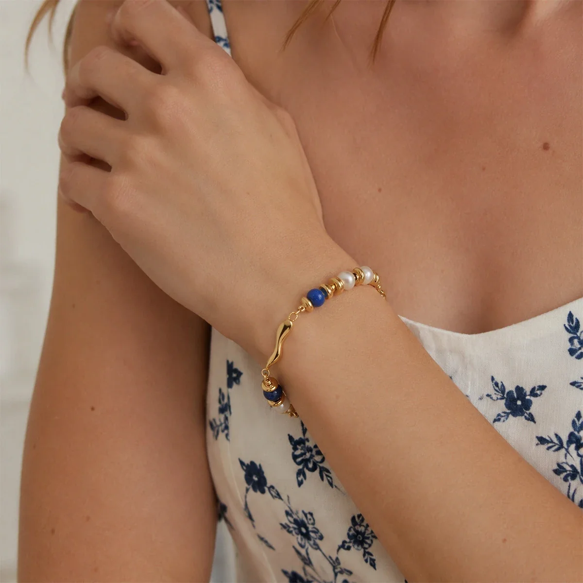 Wave Link Lapis Parelarmband, 18K Verguld Staal productfoto