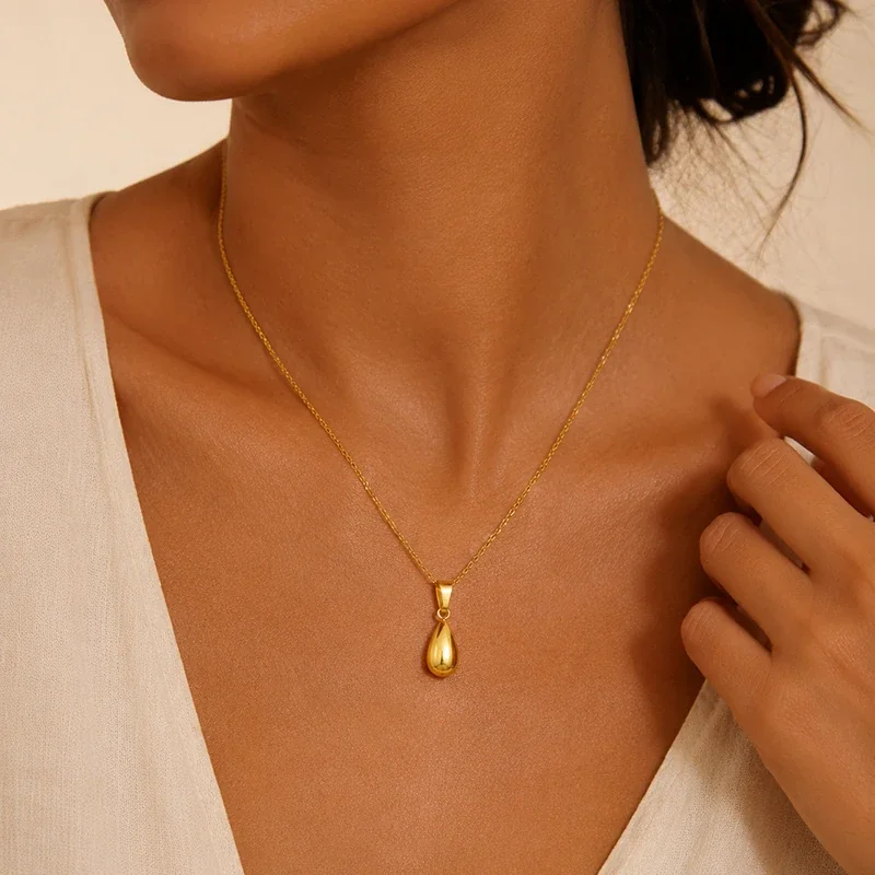 Teardrop Necklace, Oval Link Chain, Gold-Plated Stainless Steel