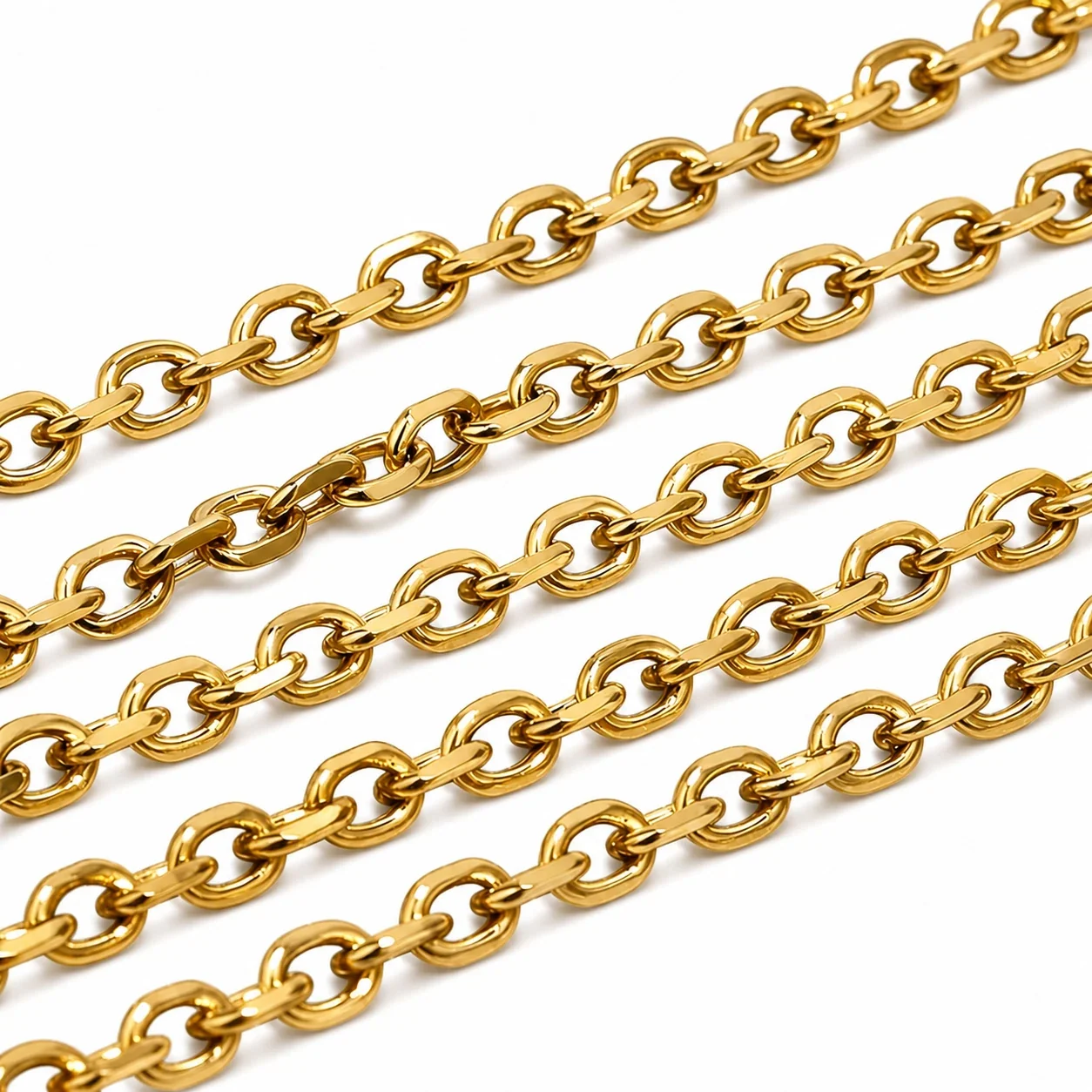 Refined Gold-Plated Stainless Steel Oval Rolo Chain Necklace
