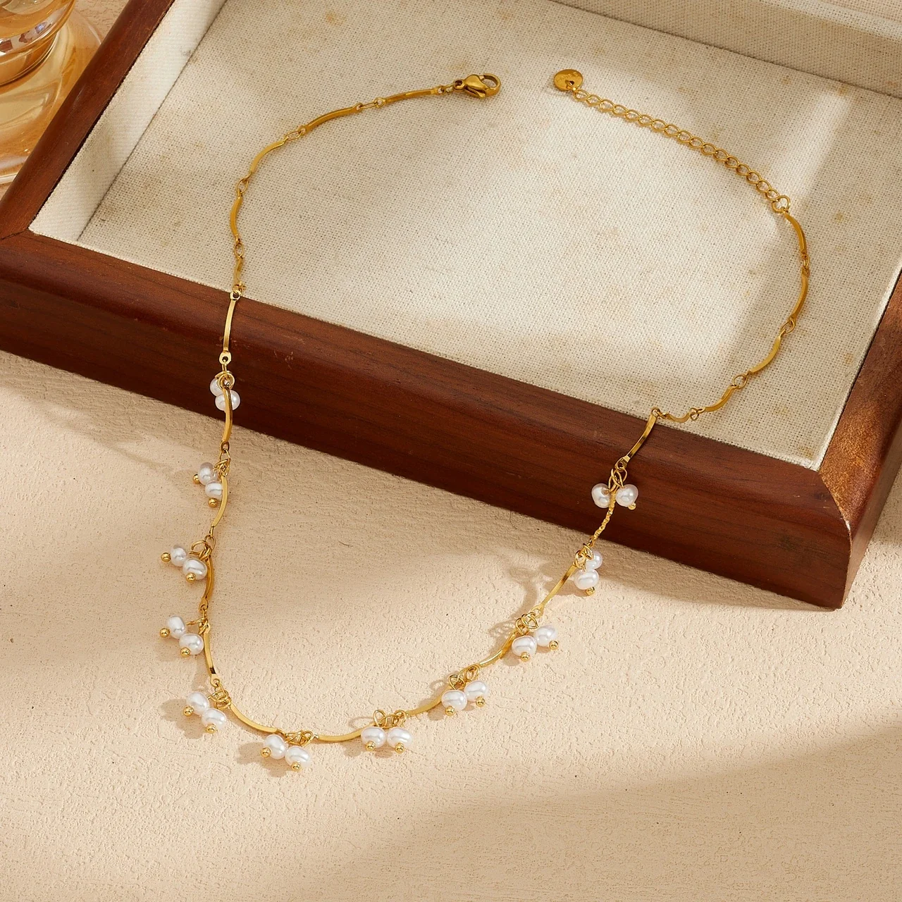 Pearl Cluster Wavy Tube Necklace, Gold-Plated Stainless Steel