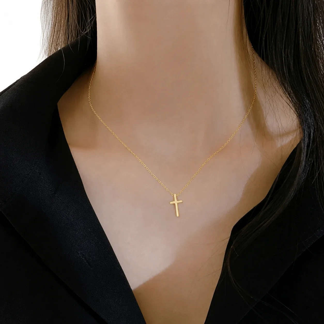 Delicate 18K Gold-Plated Cross Pendant Cable Chain Necklace