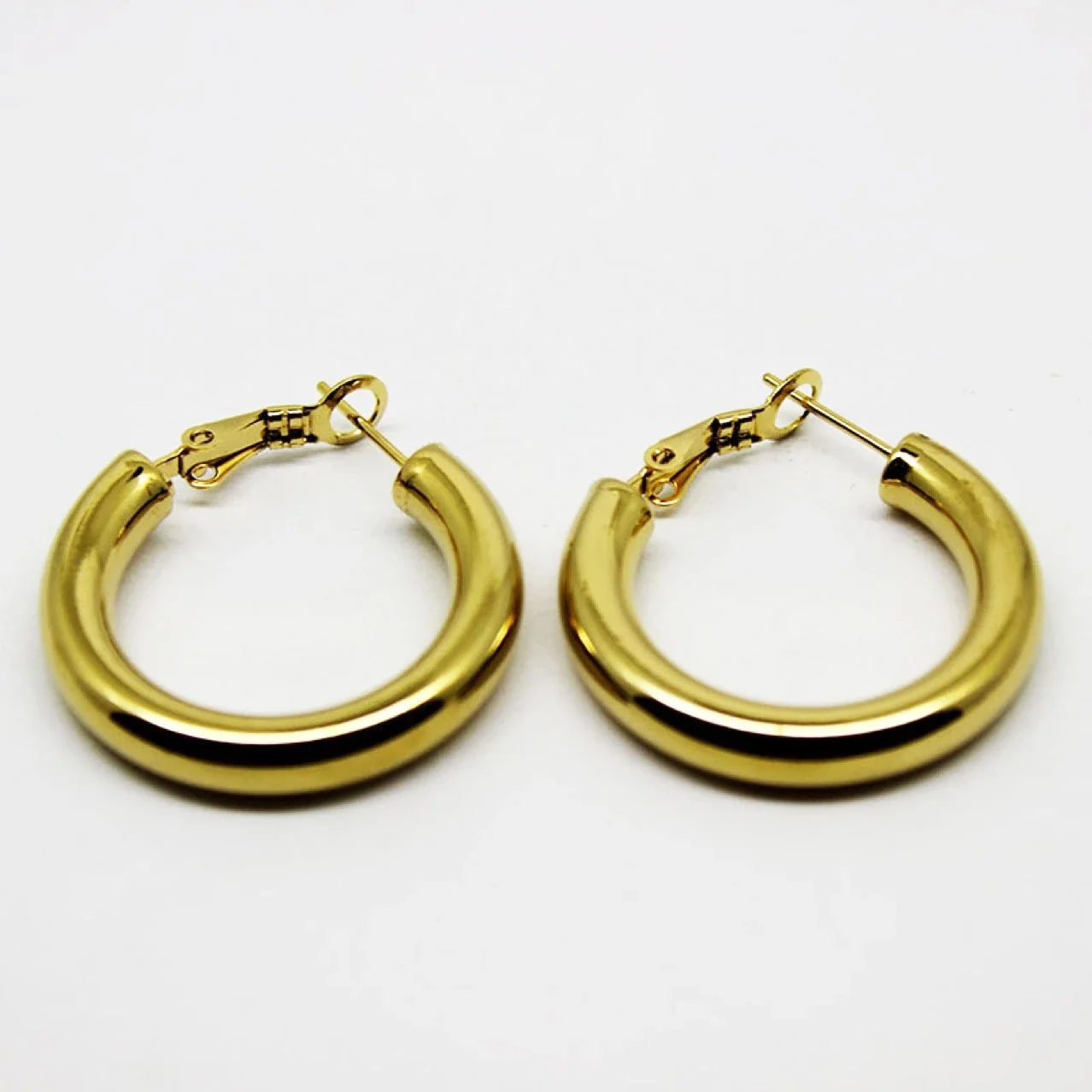 Bold Stainless Steel Tube-Hoop Spring-Clasp Hoop Earrings