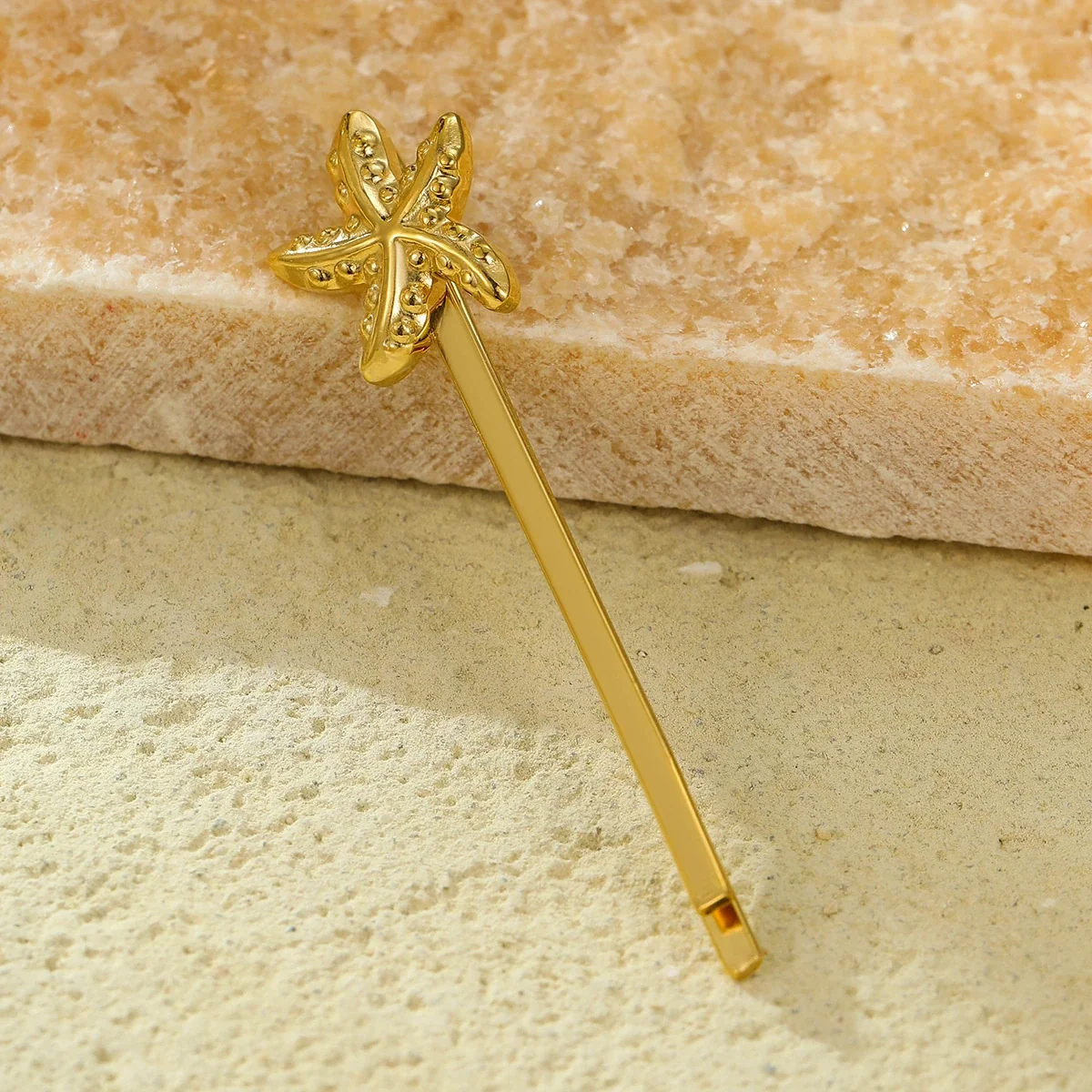 Starfish Hair Pin with Textured Arms in 18K Gold-Plated Steel