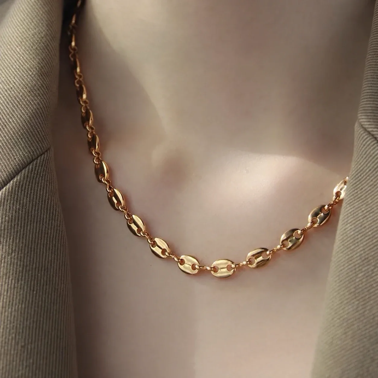 Foto prodotto: Coffee Bean Link Chain Necklace in Gold-Plated Stainless Steel