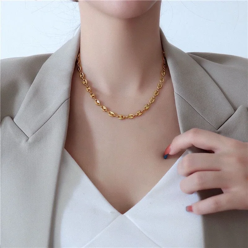 Foto prodotto: Coffee Bean Link Chain Necklace in Gold-Plated Stainless Steel
