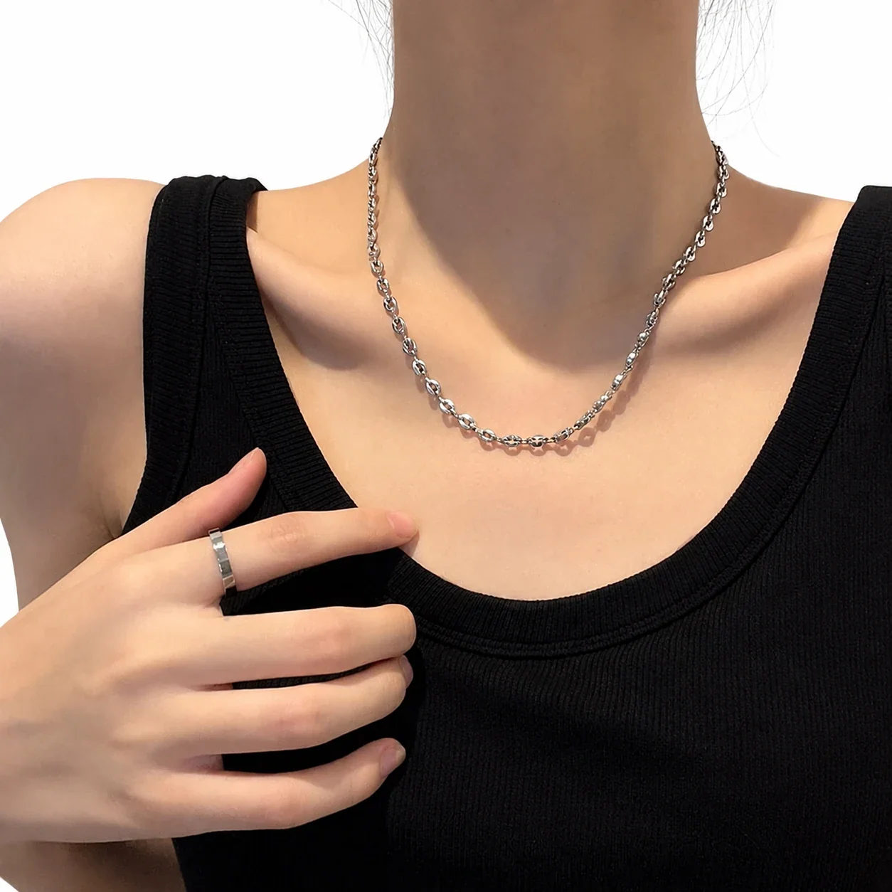 Foto prodotto: Coffee Bean Link Chain Necklace in Gold-Plated Stainless Steel