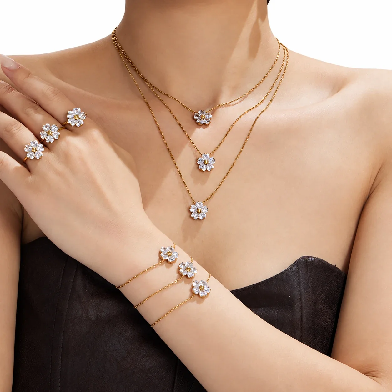 Foto del producto: Set de joyería de acero inoxidable con flores de cristal de cinco pétalos