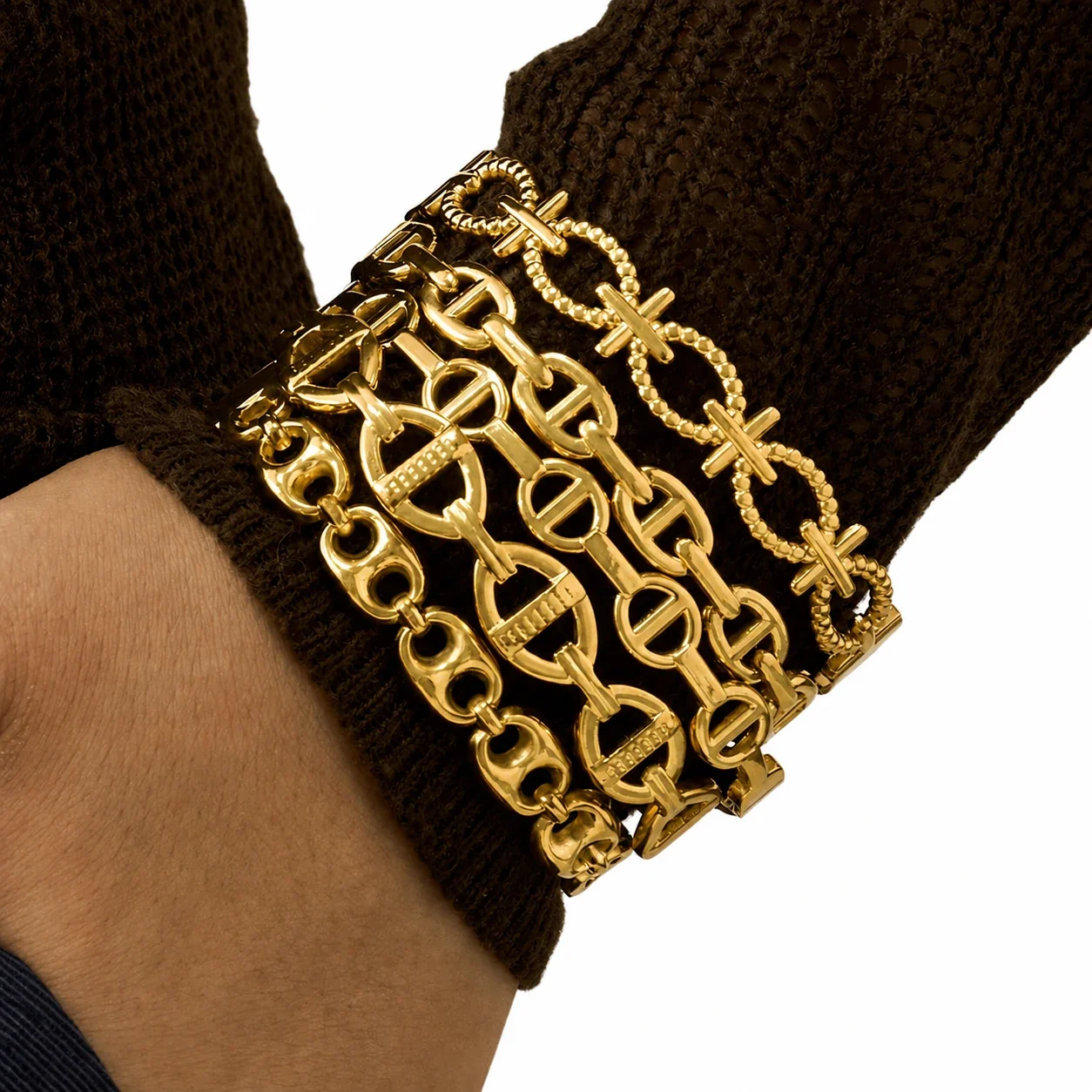 Sculptural 18K Gold-Plated Stainless Steel Oval Link Bangle