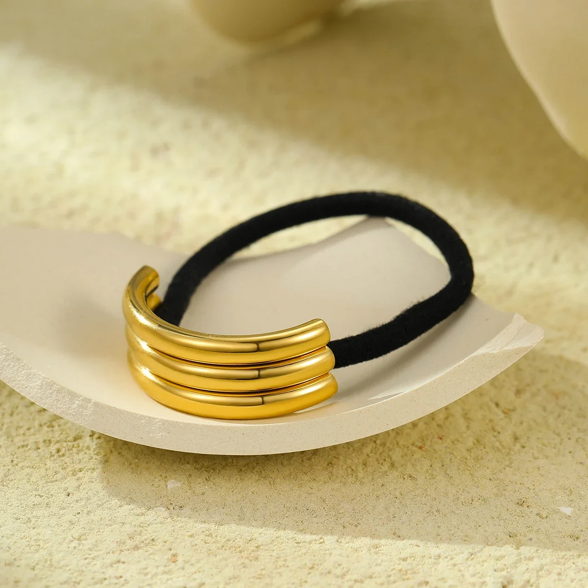 Hair Tie with Four-Tube U-Shaped Gold-Plated Accent