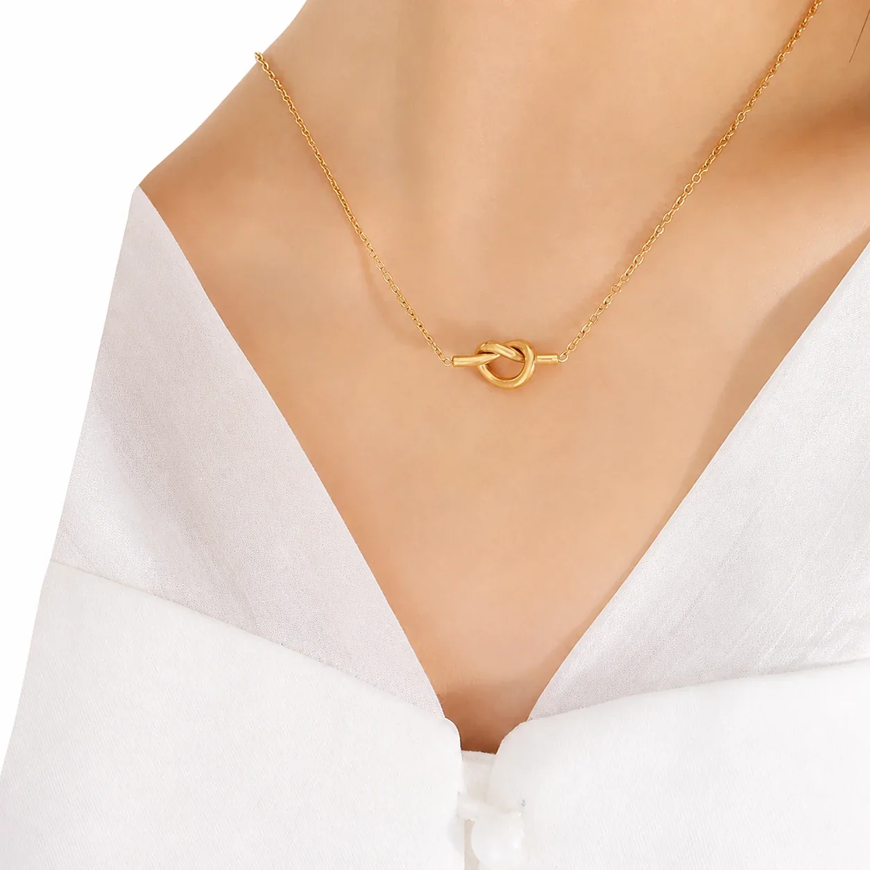 Polished 316 Stainless Steel Knot Pendant Necklace