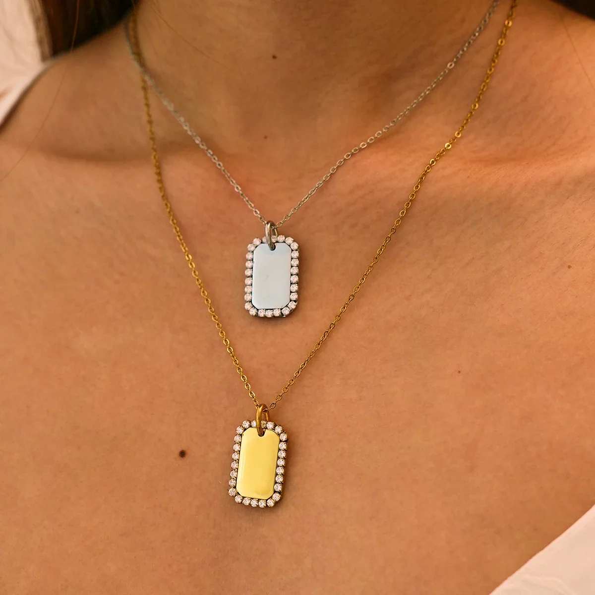 Hangerketting Crystal Halo Tag roestvrij staal goud PVD productfoto