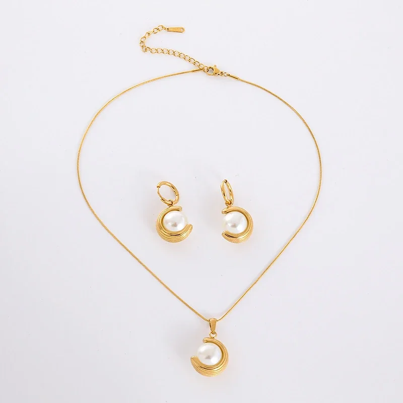 Sculptural Gold-Plated Pearl Crescent Pendant Necklace