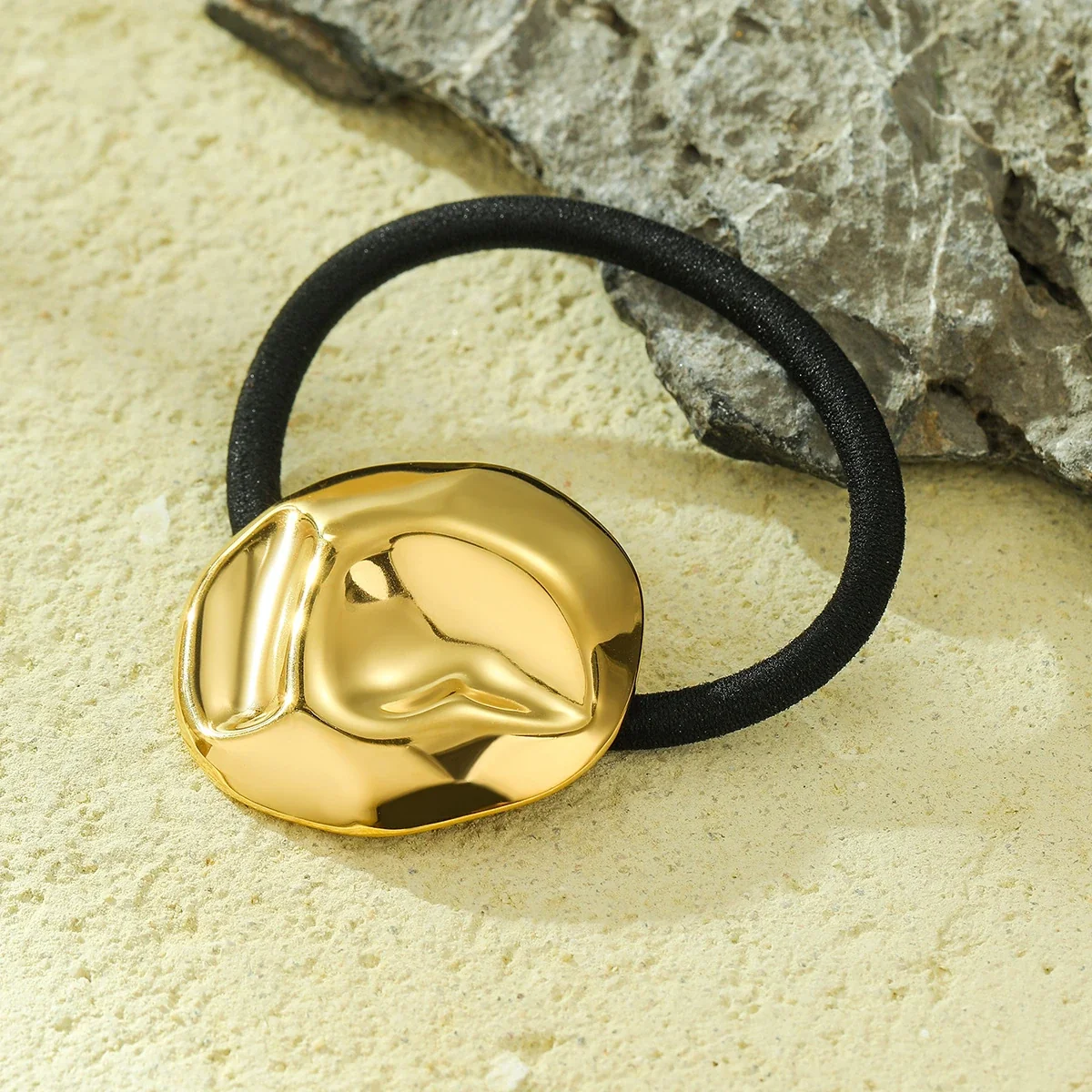 Charm: Hair Tie with Crumpled Round Gold-Plated Steel