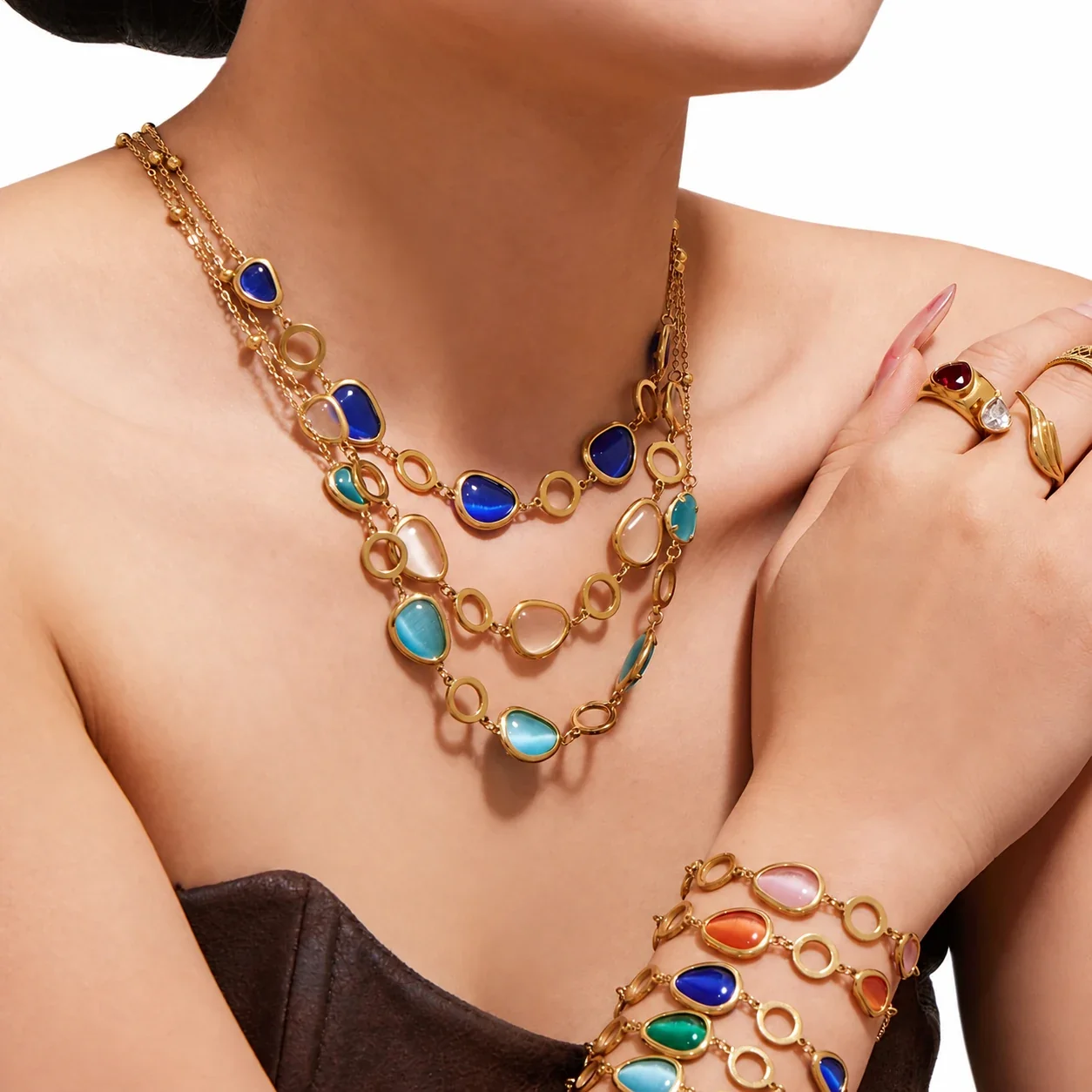 Foto del producto: Set de joyería de cabujones de vidrio y eslabones circulares chapado en oro de 18K