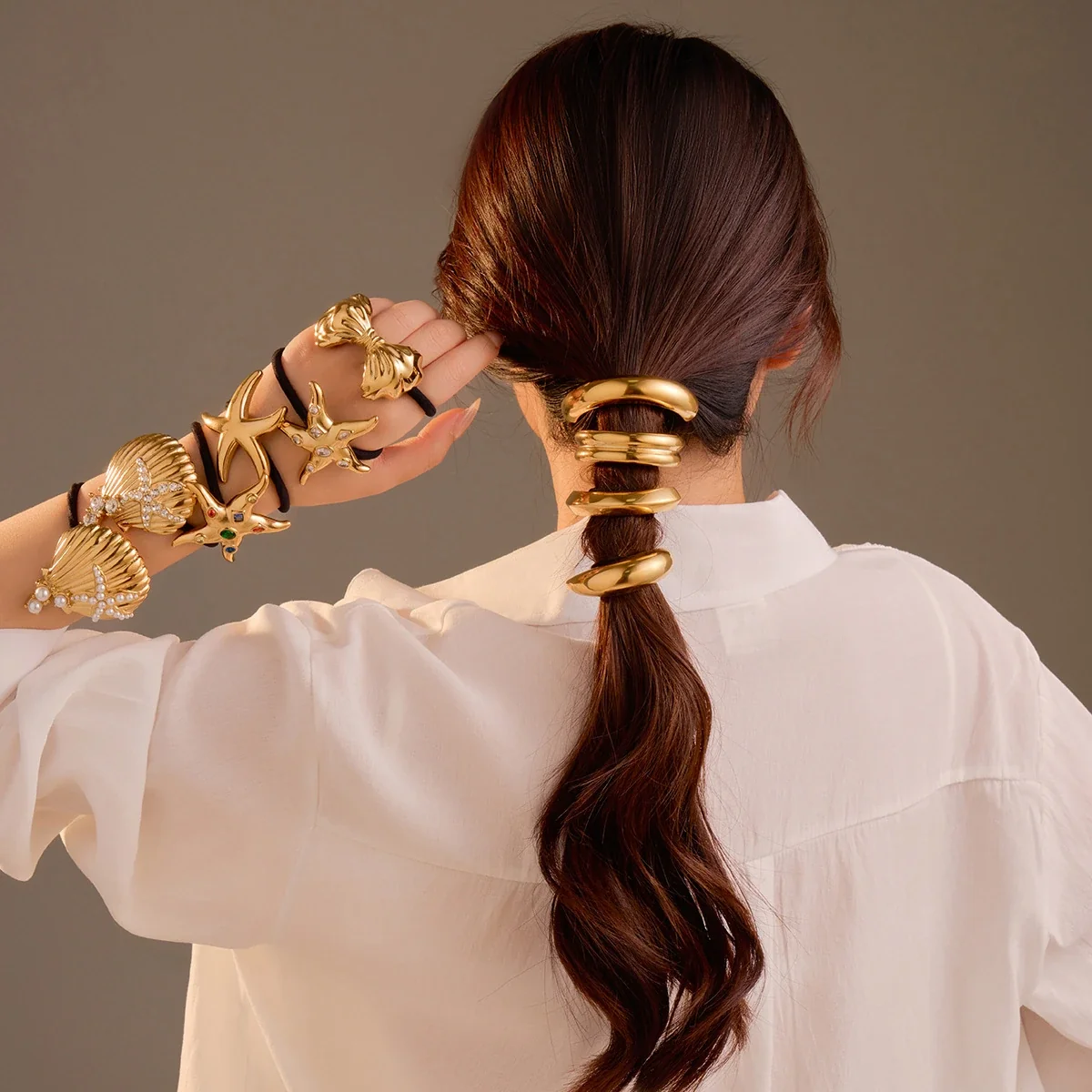 Hair Tie with Sculpted Bow and 18K Gold-Plated Steel