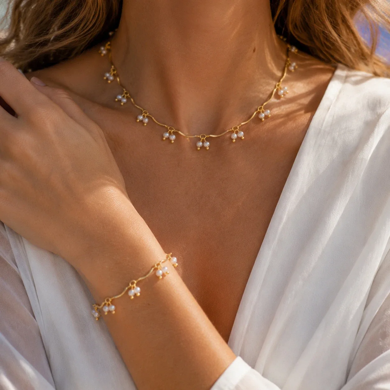 Jewelry Set: Pearl Clusters & Wavy Links, Gold-Plated Stainless Steel
