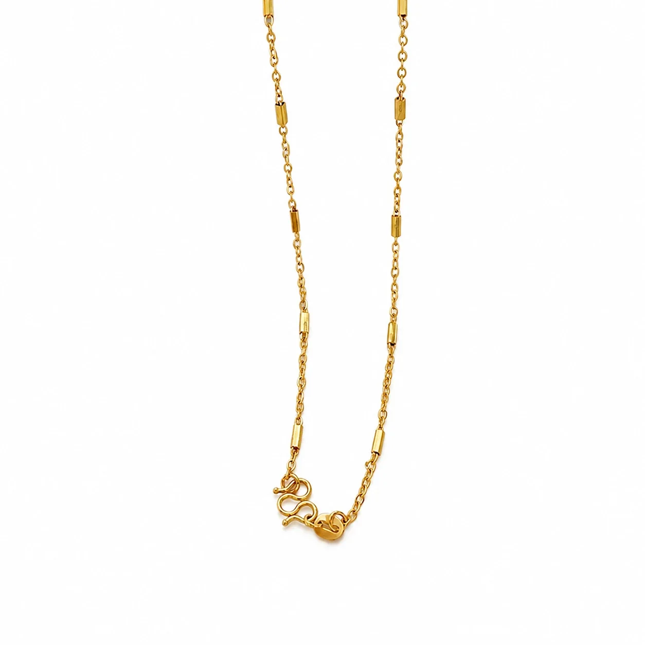 Refined Gold PVD Bar-Link M-Clasp Chain Necklace - Gold