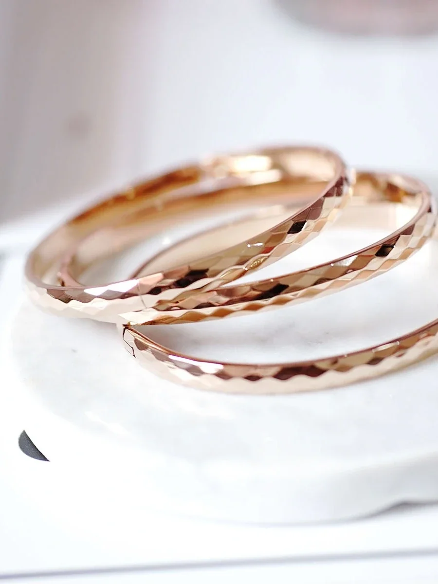 Faceted Slim Bangle Rose Gold-Plated Stainless Steel