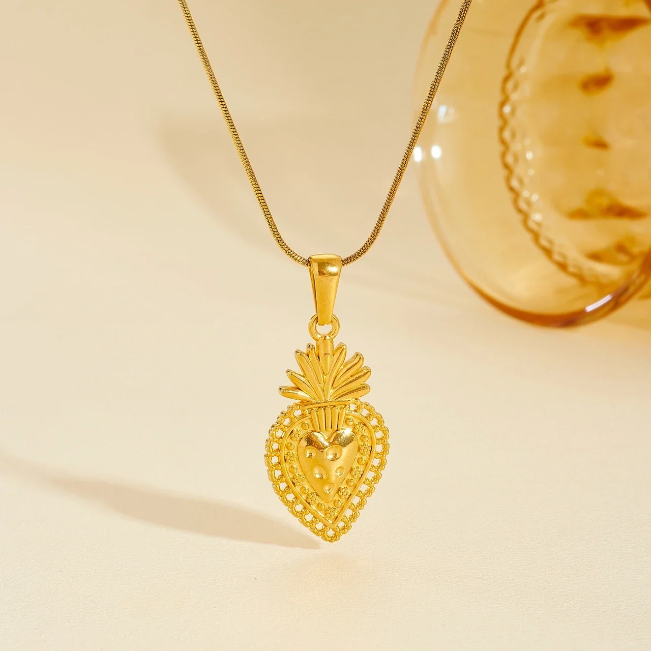 Pendant Necklace Strawberry Heart Snake Chain Gold-Plated Stainless Steel