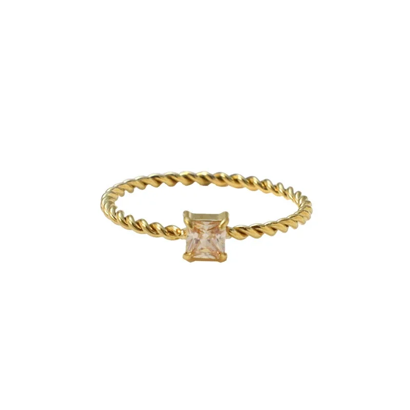 Ring Twisted Band Princess CZ 18K Gold-Plated Stainless Steel - Gold Champagne CZ