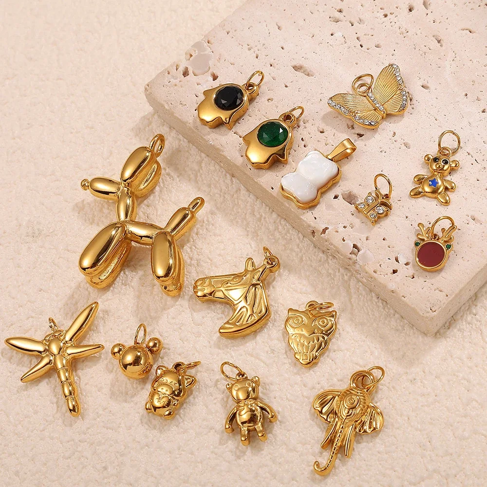 Foto do produto: Pendant Charms with Animal Motifs, 18K Gold-Plated Steel