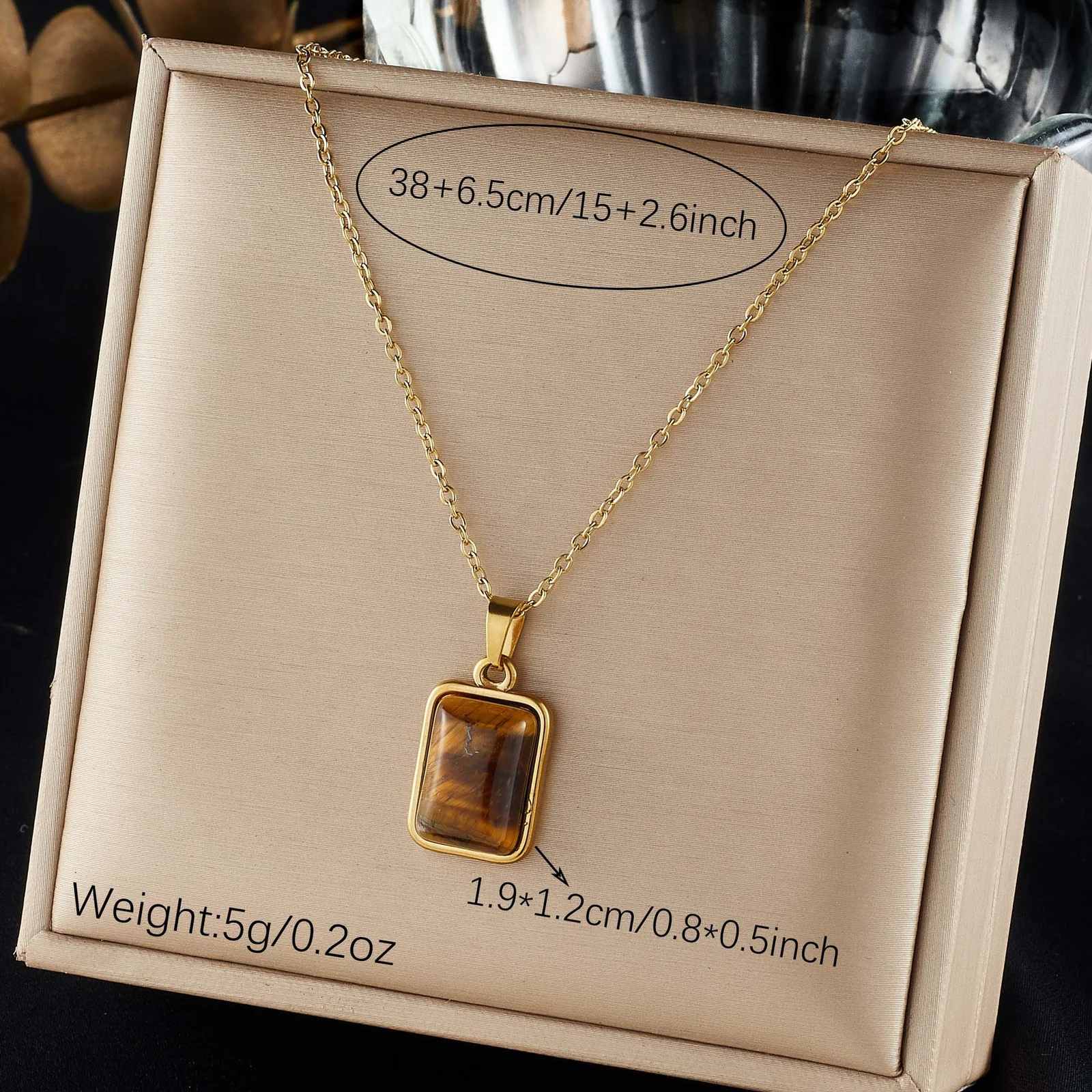 Hangerketting met tijgeroog-effecthars, verguld roestvrij staal productfoto