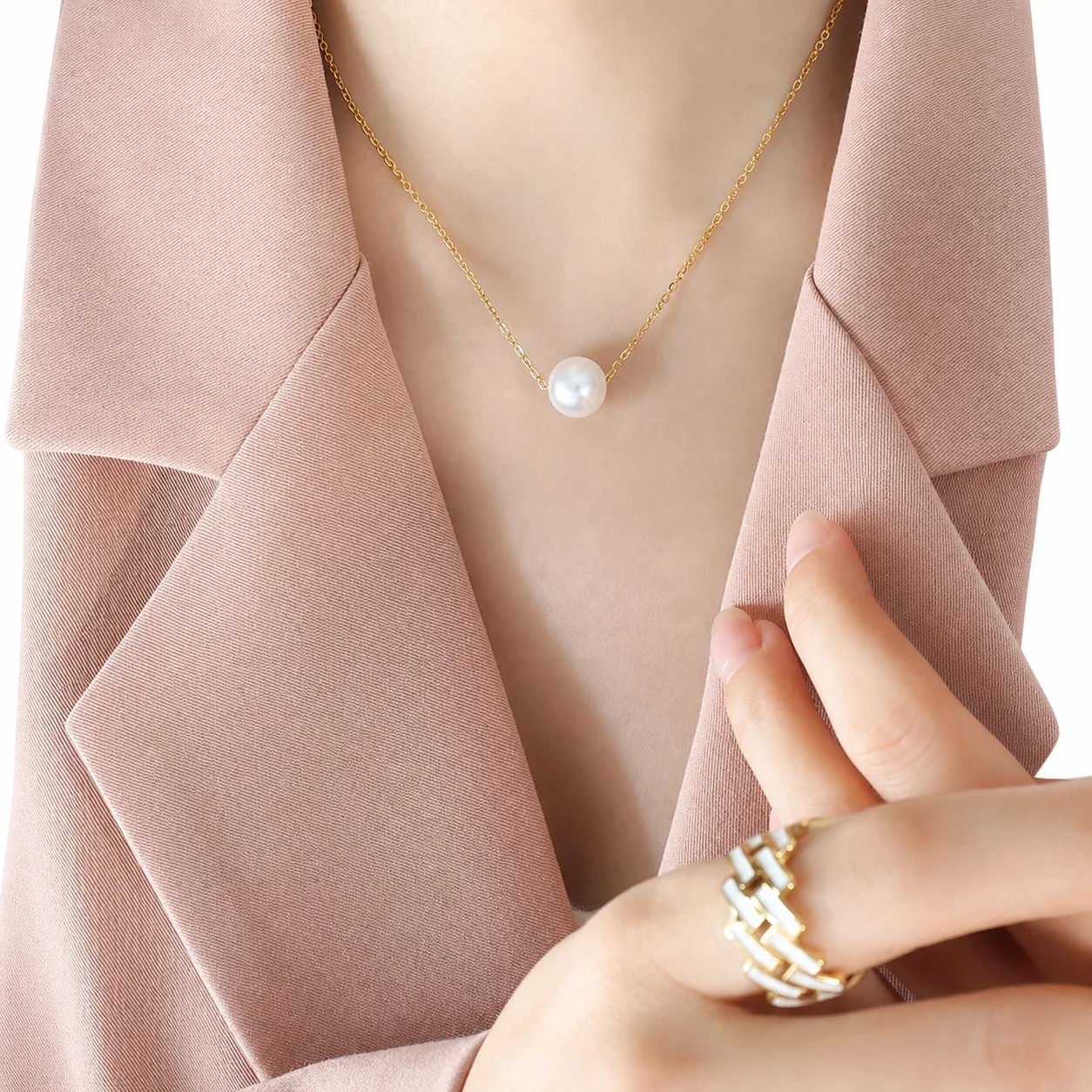 Delicate 316 Stainless Steel Faux Pearl Necklace