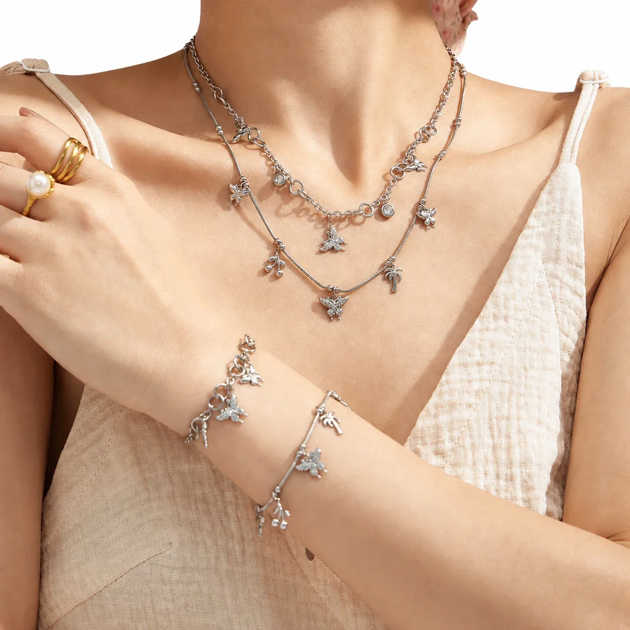 Foto del producto: Set de Joyas de Acero Inoxidable 316 con Múltiples Colgantes de Mariposa Tropical - PVD