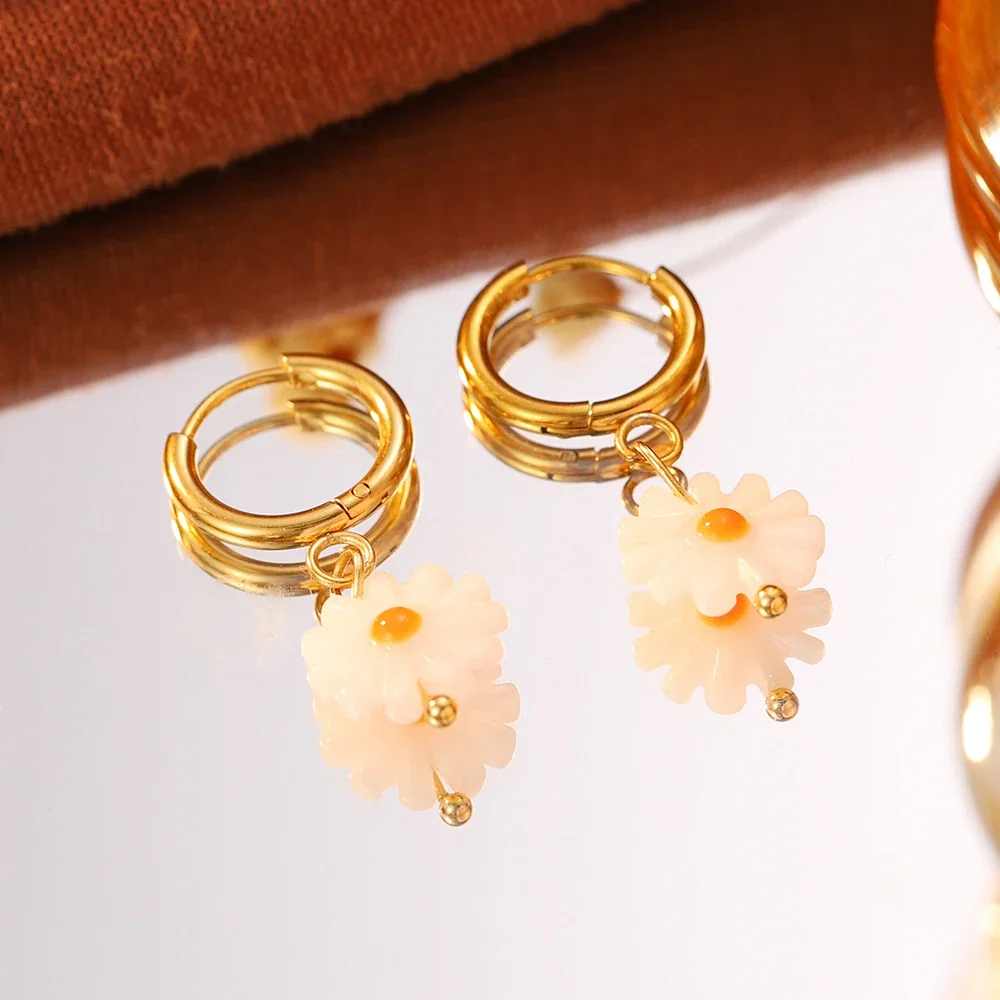 Produktfoto: Daisy Drop-Creolen, Edelstahl 316 mit 18K Gold PVD