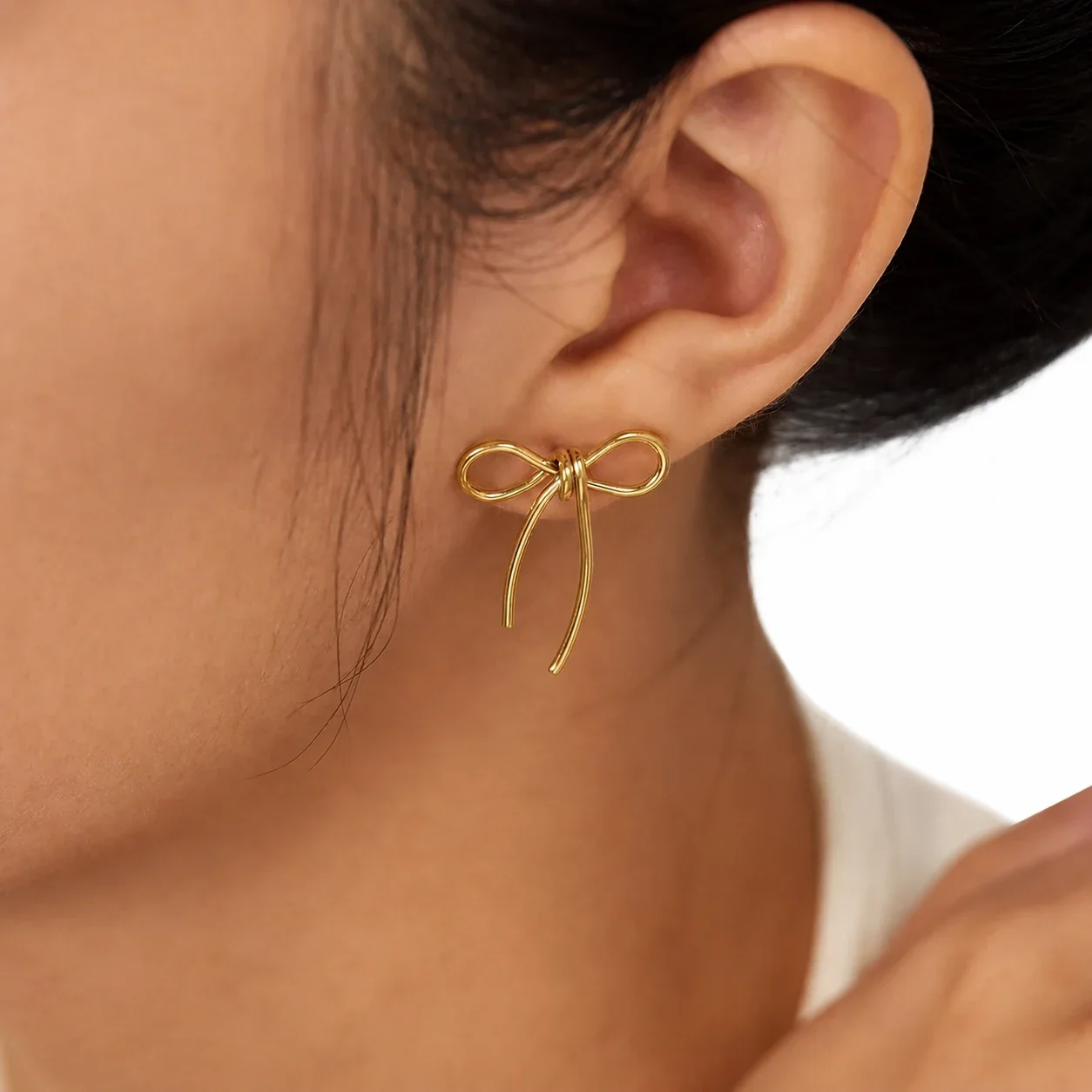 Sweet Bowknot 316 Stainless Steel Loop Ribbon Stud Earrings