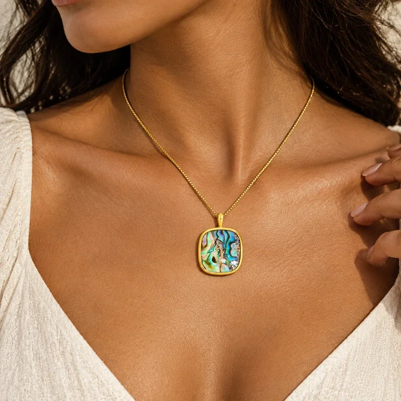 Heart Shell-Inlay Box Chain Necklace, Gold-Plated Stainless Steel