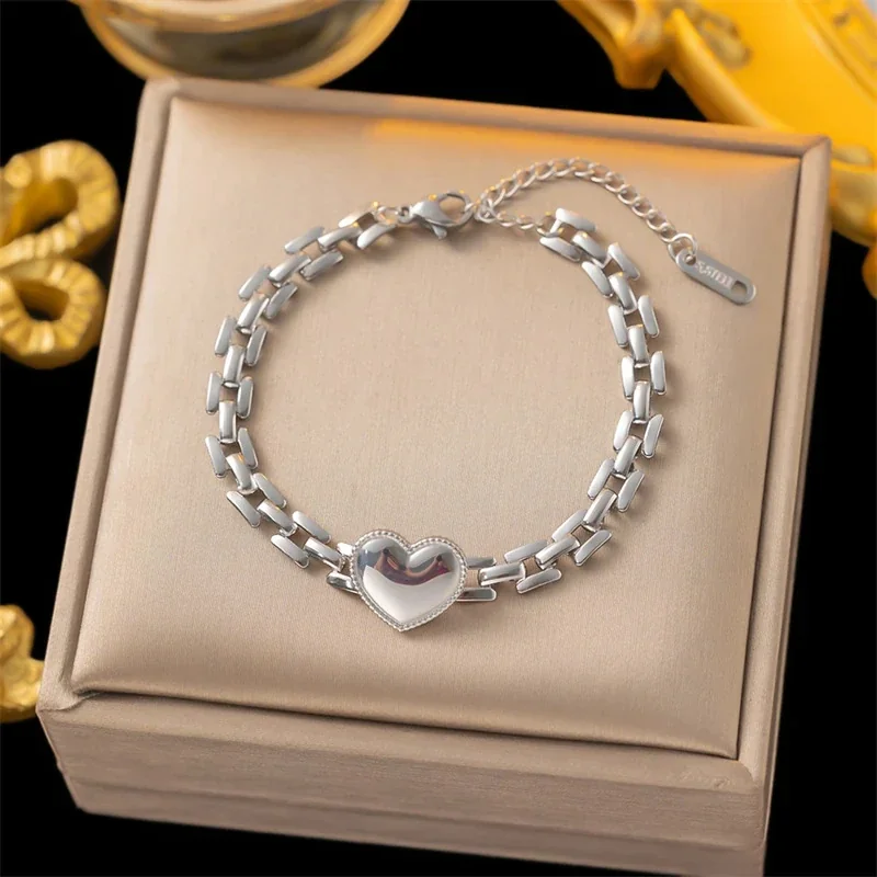 Foto del producto: Pulsera de corazón con eslabones tipo ladrillo de doble hilera, acero inoxidable