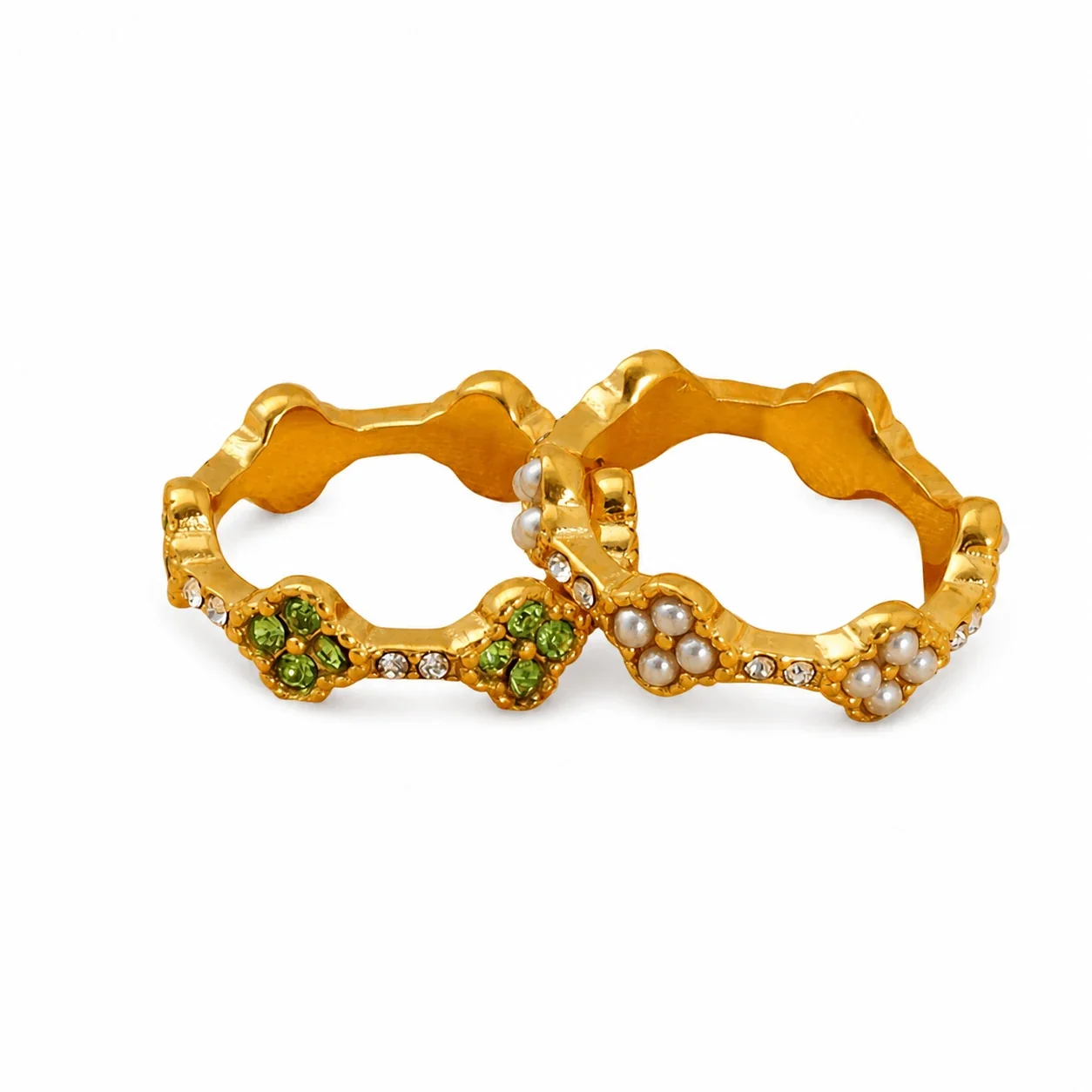 Ornate 18K Gold-Plated Scalloped Clover CZ Ring