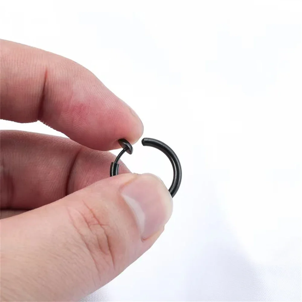 Minimal 316 Stainless Steel C-Shaped Ear Cuff
