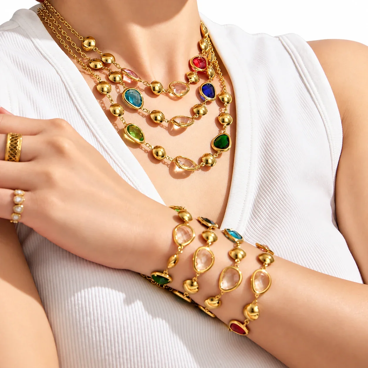 Jewelry Set with Teardrop Crystals, Ball Beads & Gold-Plated Steel