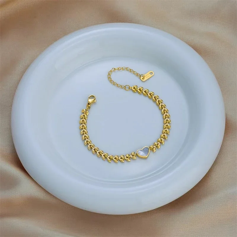 Heart Shell Wheat-Chain 18K Gold-Plated Stainless Steel Bracelet