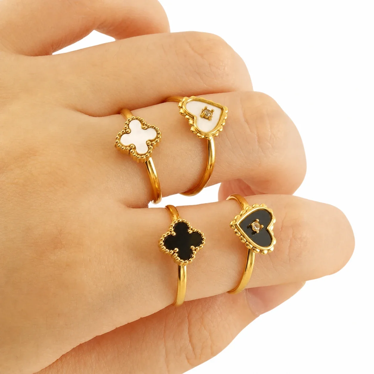 Romantic 18K Gold-Plated Open Heart Clover Ring