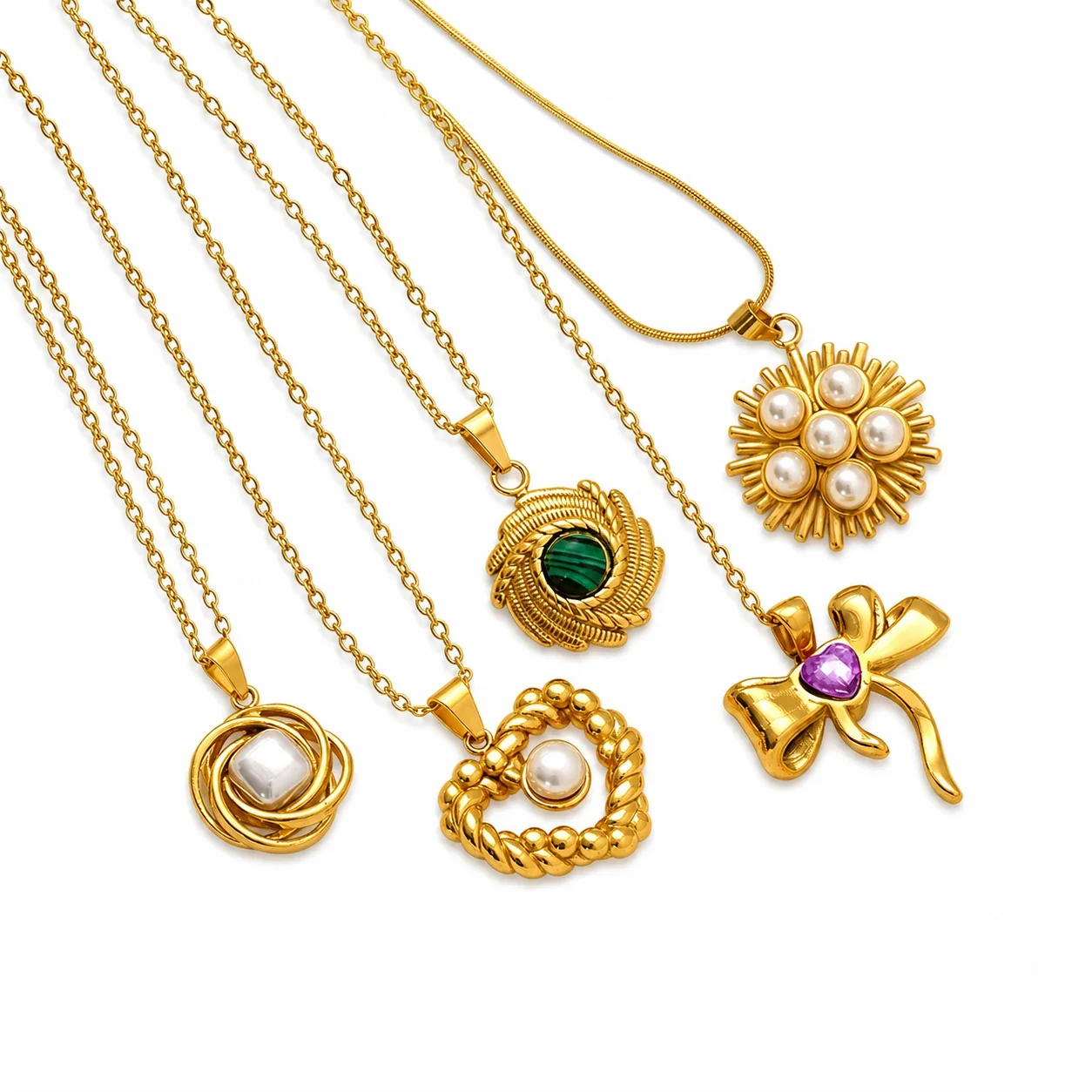 Ornate Gold-Plated Stainless Steel Pearl Heart Pendant Necklace