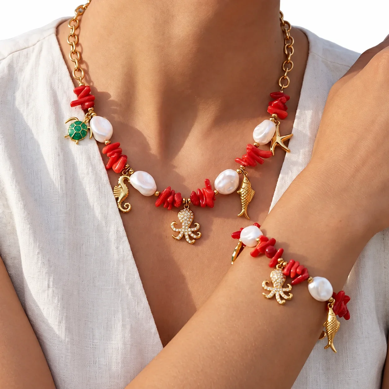 Jewelry Set Red Beads, Sea Charms & Gold-Plated Steel