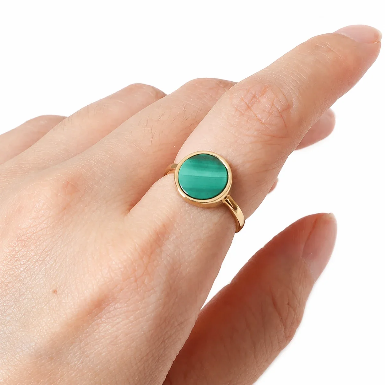 Refined 18K Gold-Plated Round Malachite Bezel Ring