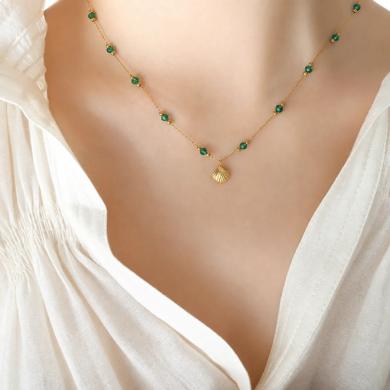 Coastal 18K Gold-Plated Scallop Green Crystal Necklace - Gold + cm