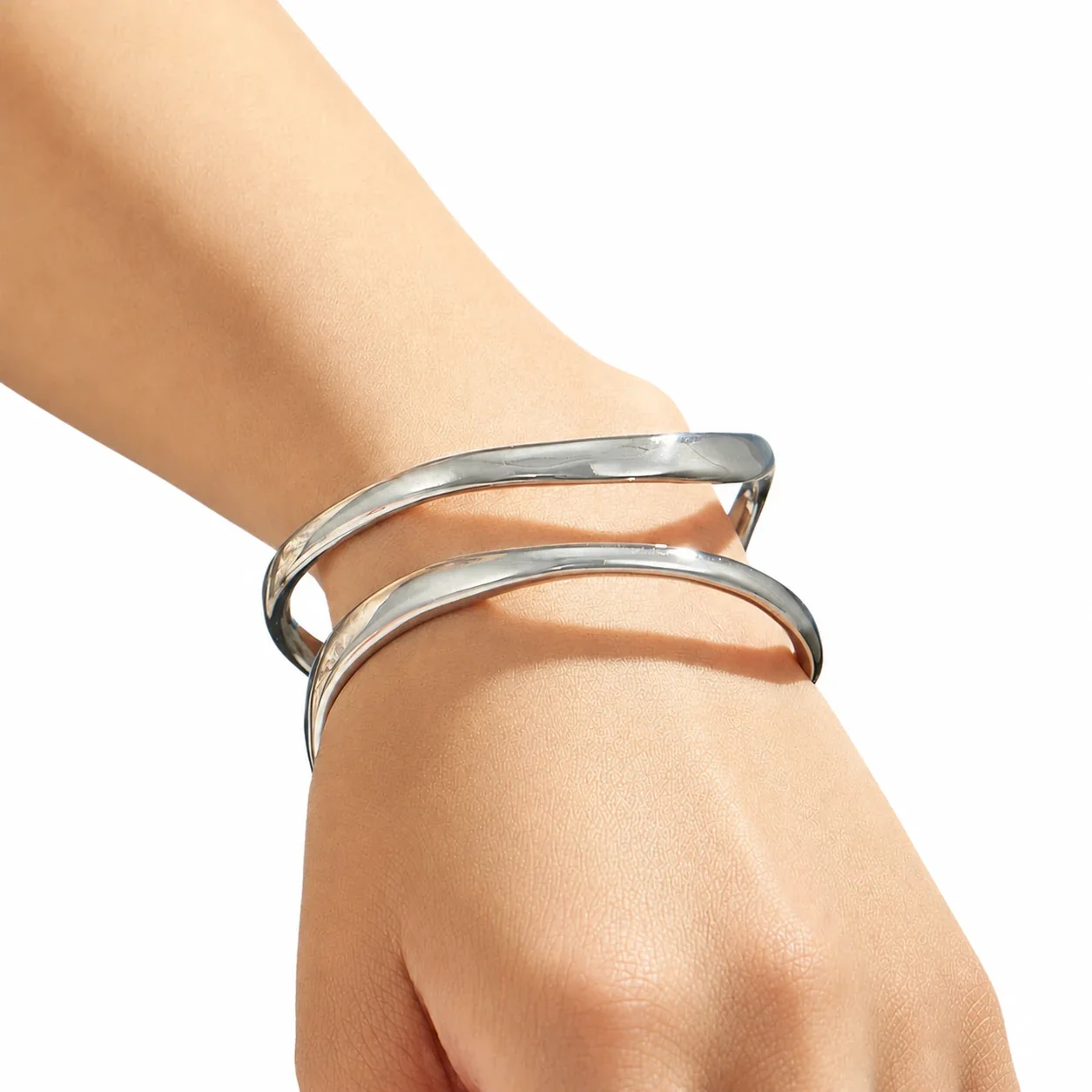 Photo produit : Jonc ouvert double ligne Fluid en acier inoxydable 316, plaqué or 18K - PVD