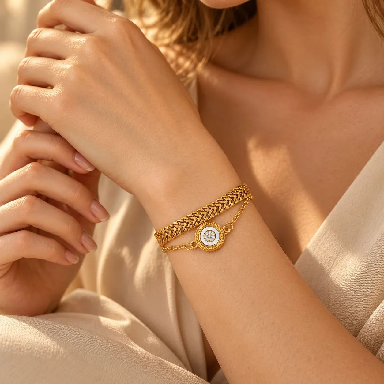 Bracelet, Double Curb Chain & Mother-of-Pearl Charm, Gold-Plated