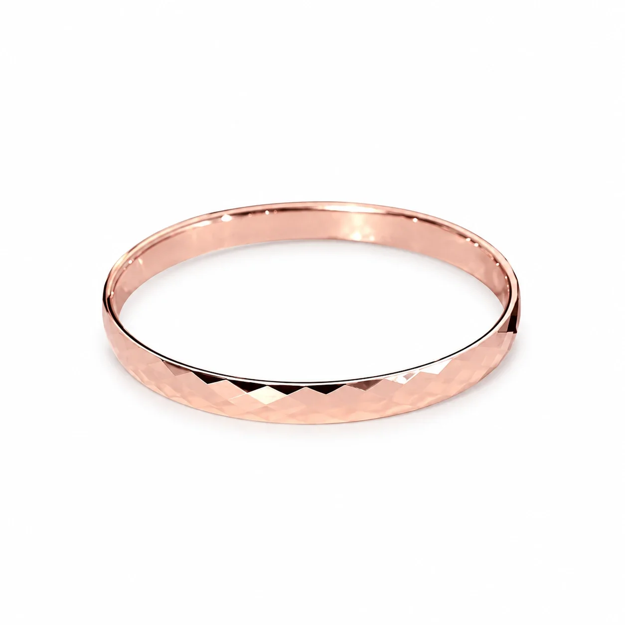 Foto del producto: Brazalete rígido facetado de acero inoxidable chapado en oro de 18K