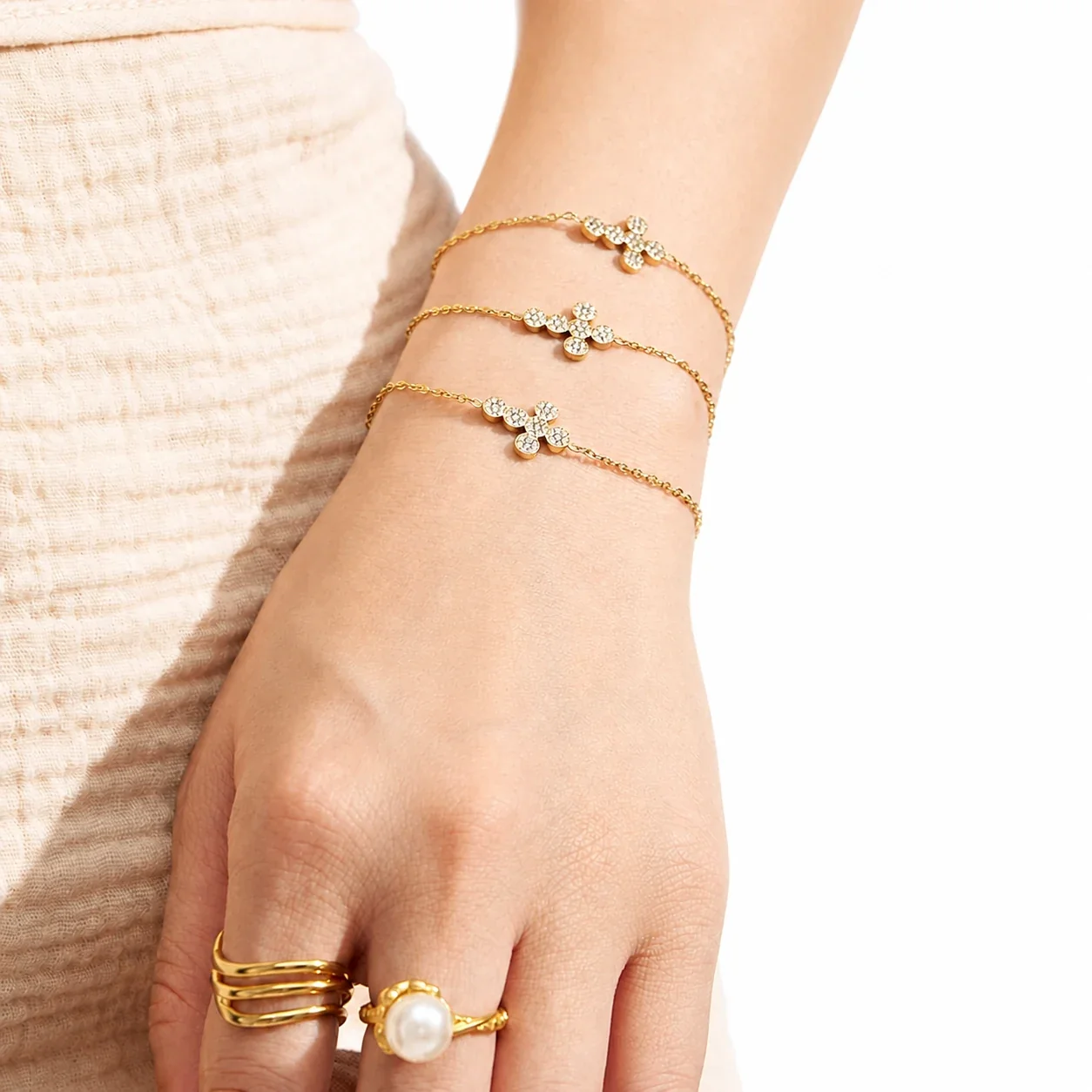 Dainty Gold-Plated 316L Pavé Cross Chain Jewelry Set